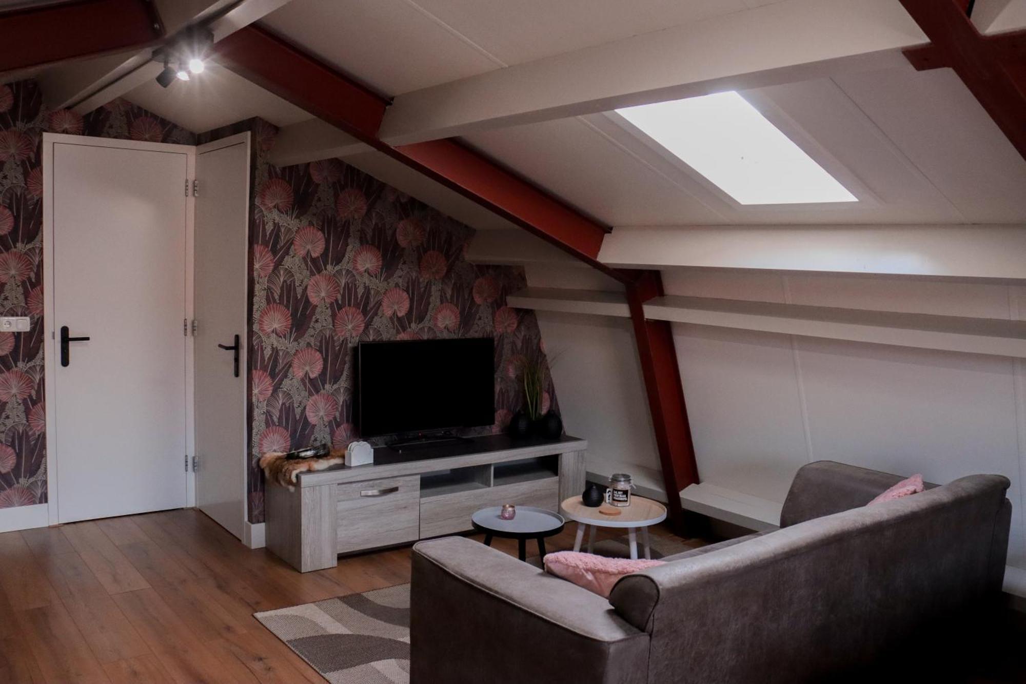B&B De Kalverschuur Schoonrewoerd 外观 照片
