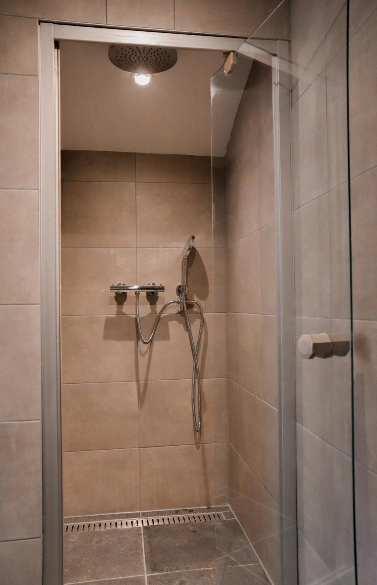B&B De Kalverschuur Schoonrewoerd 外观 照片