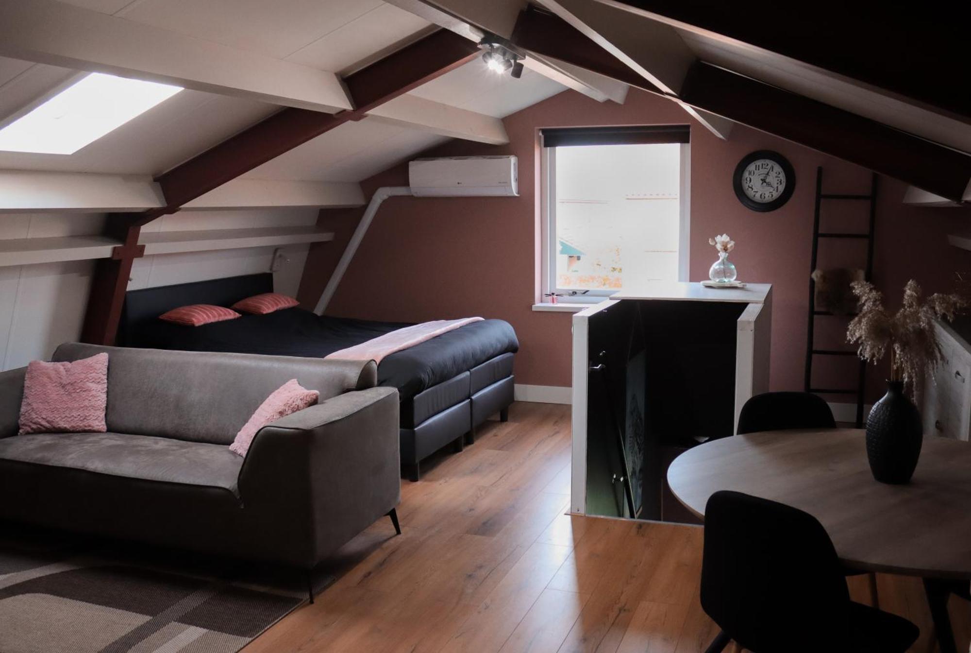 B&B De Kalverschuur Schoonrewoerd 外观 照片